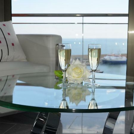 Casa Cleo Apartment L'Ametlla de Mar Luaran gambar